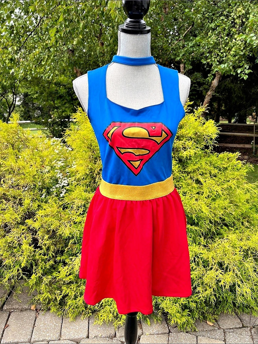 Spirit Halloween Superman Costume Dress Size Medium Like New
